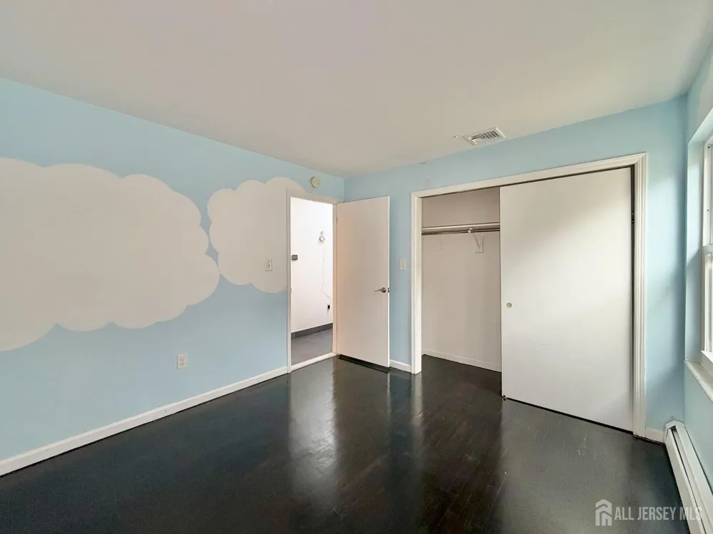 67 71 STREET #2 Guttenberg, NJ 07093