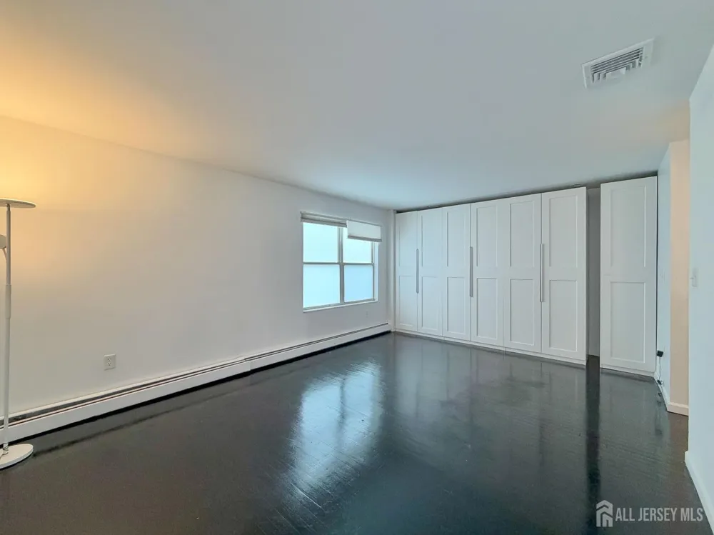 67 71 STREET #2 Guttenberg, NJ 07093