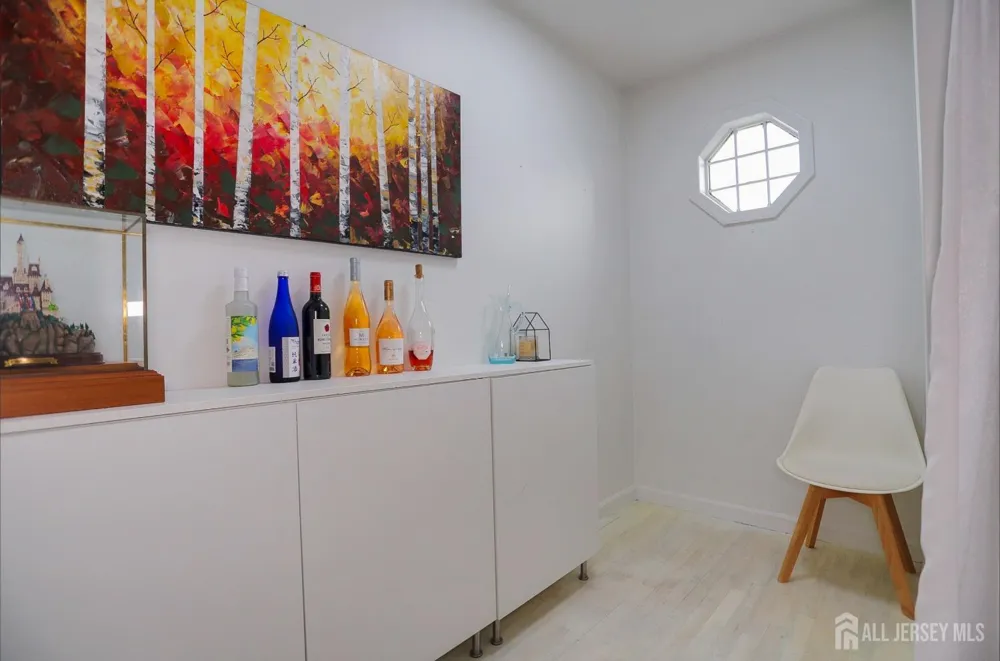 67 71 STREET #2 Guttenberg, NJ 07093