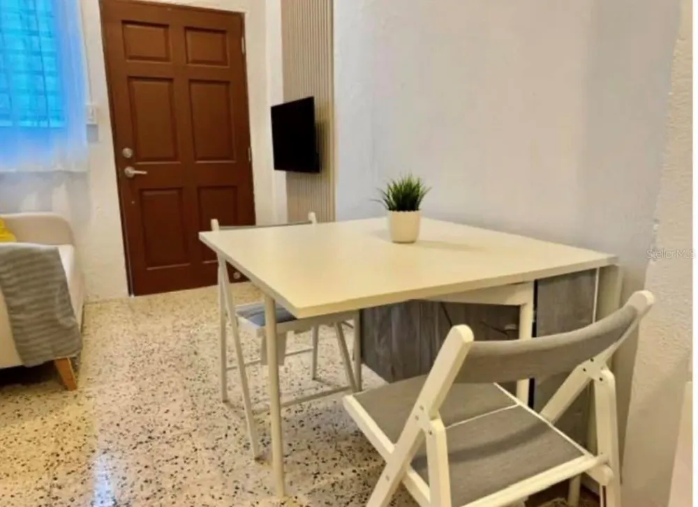 119 SANTA CECILIA Santurce, PR 00911