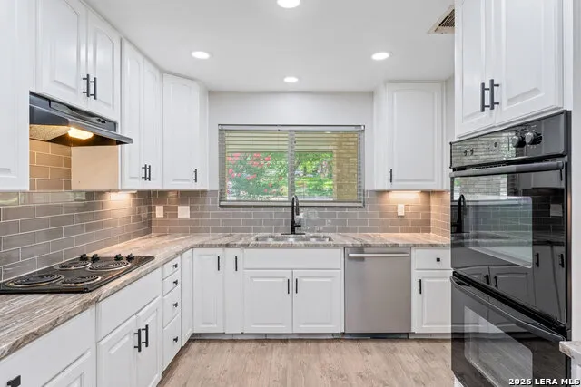 14115 MOSS FARM ST San Antonio, TX 78231