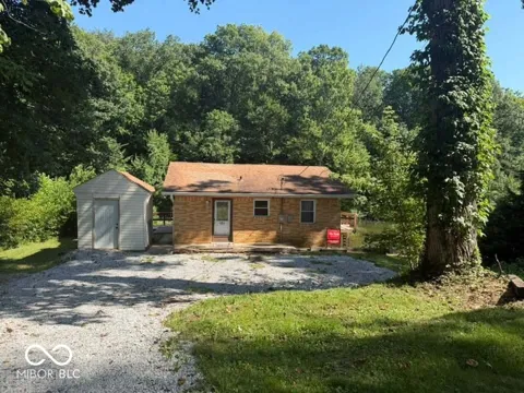 101 Lake Hart