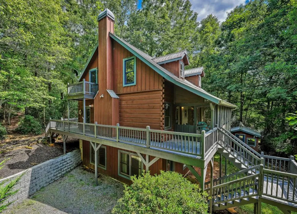 160 Adams Circle Mineral Bluff, GA 30559
