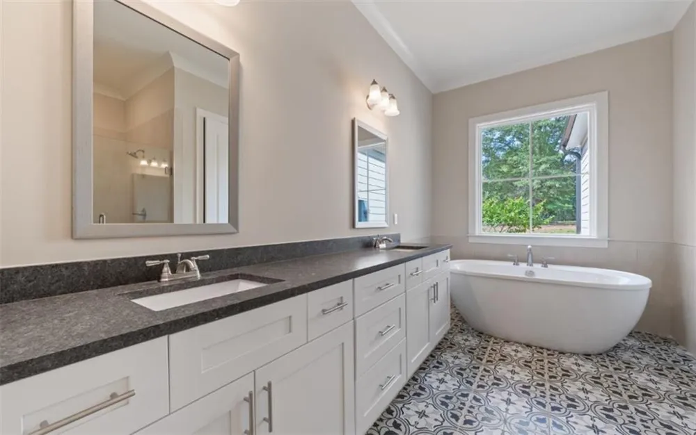 1100 Melody Bend Watkinsville, GA 30677