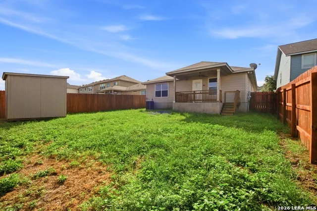 5107 Badland Beacon Converse, TX 78109
