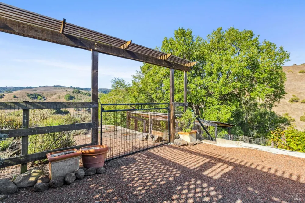 6381 Nicasio Valley Road Nicasio, CA 94946