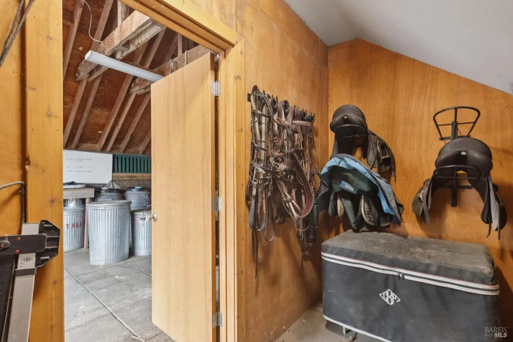 6381 Nicasio Valley Road Nicasio, CA 94946