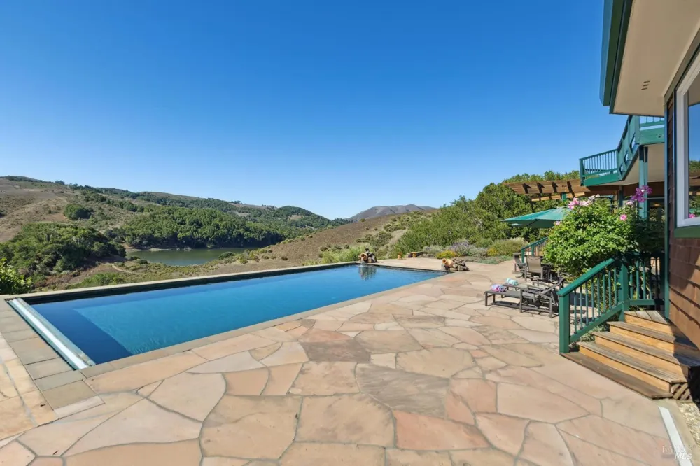 6381 Nicasio Valley Road Nicasio, CA 94946