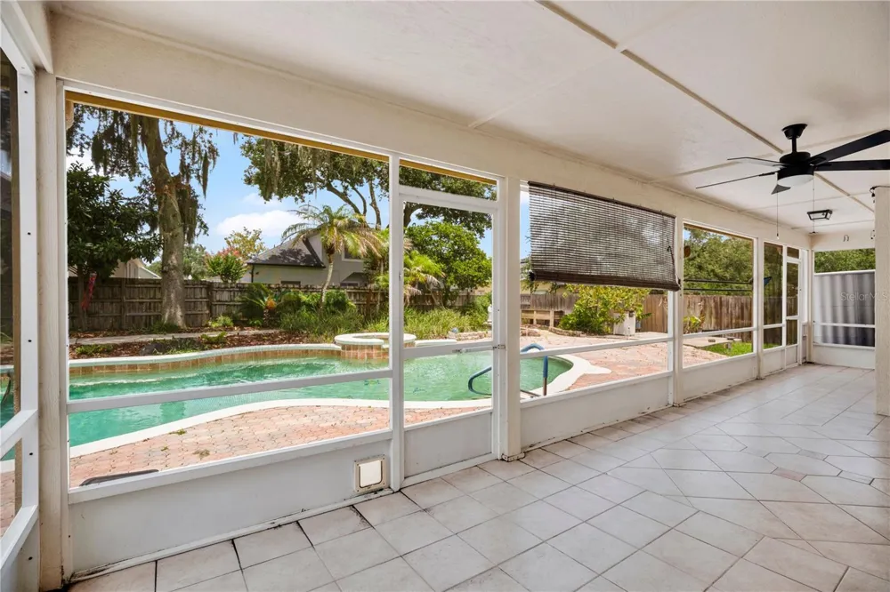 3886 KINGSTON OAKS COVE Oviedo, FL 32765