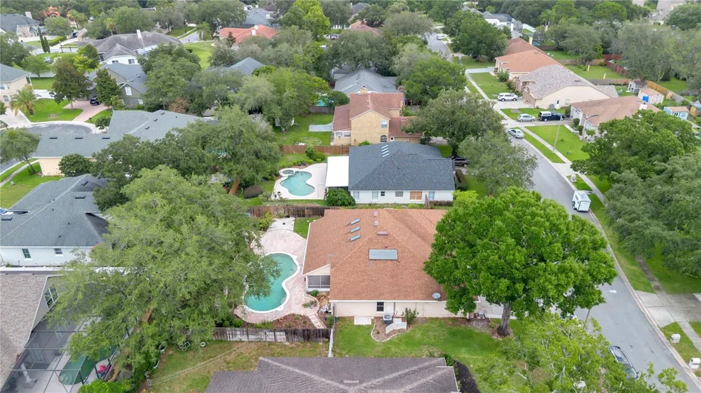 3886 KINGSTON OAKS COVE Oviedo, FL 32765