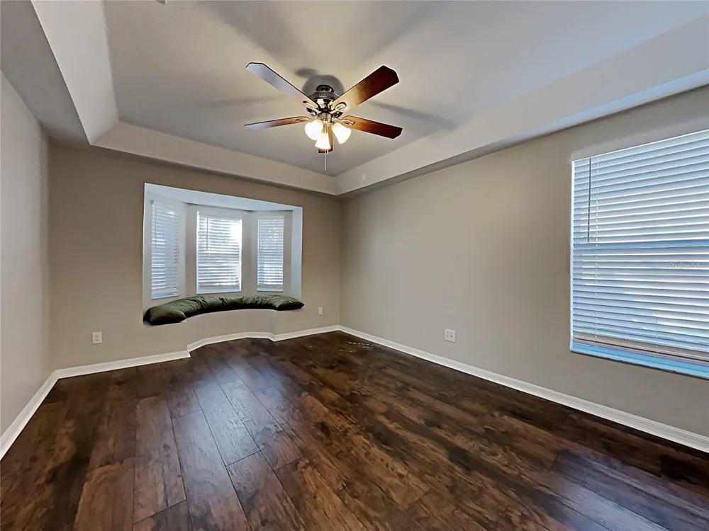 404 SUMMER SAILS DRIVE Valrico, FL 33594