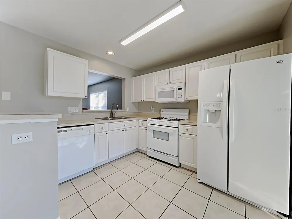 404 SUMMER SAILS DRIVE Valrico, FL 33594
