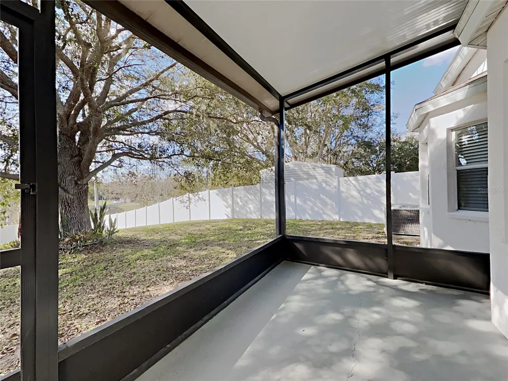 404 SUMMER SAILS DRIVE Valrico, FL 33594