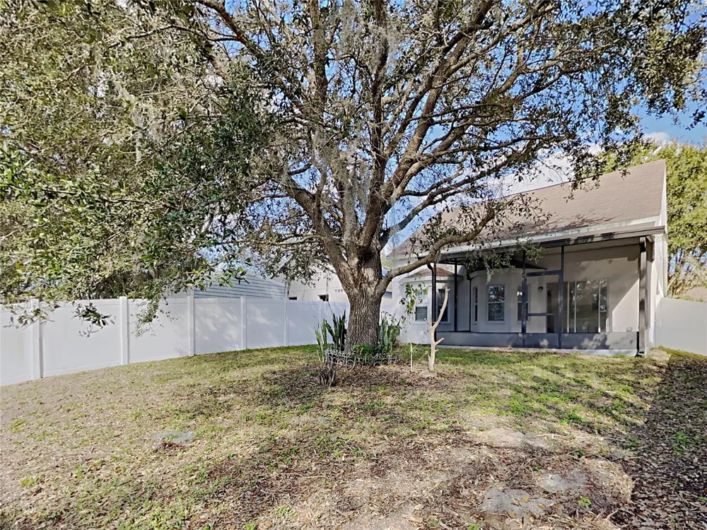 404 SUMMER SAILS DRIVE Valrico, FL 33594
