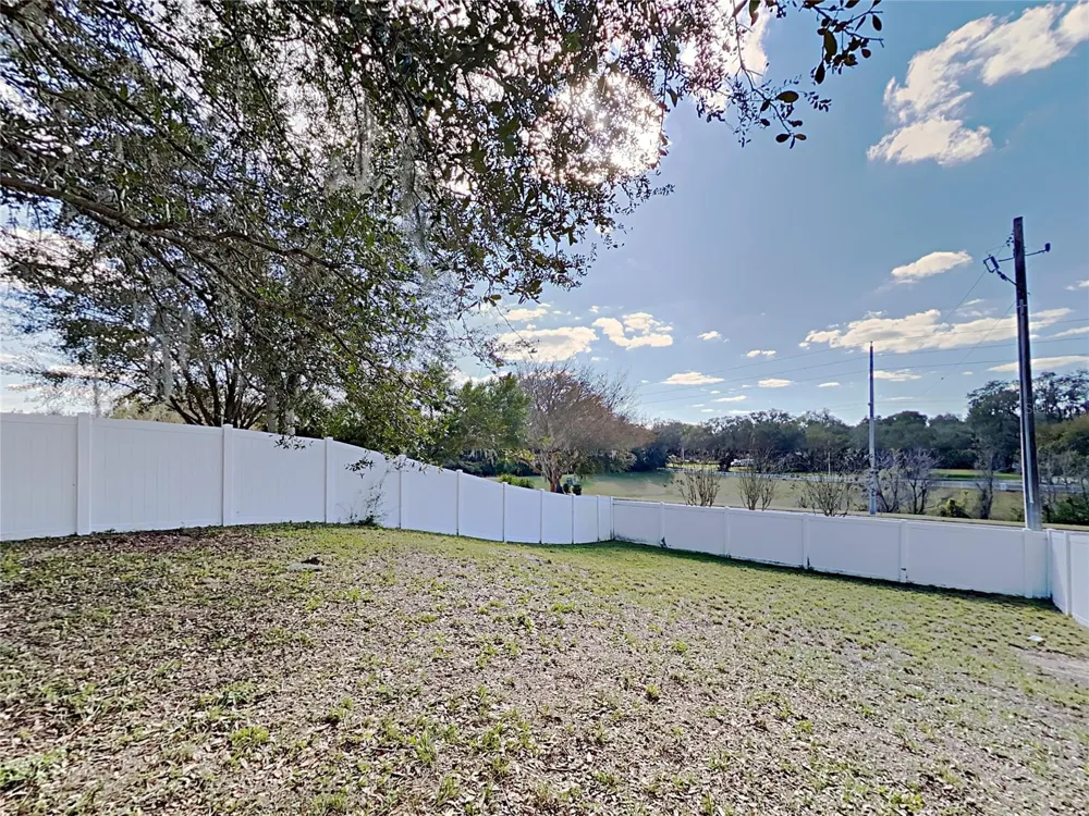 404 SUMMER SAILS DRIVE Valrico, FL 33594