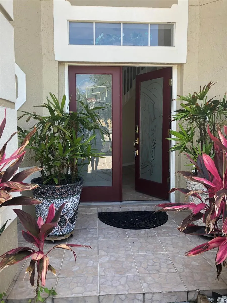 2226 WESTBOURNE DRIVE Oviedo, FL 32765