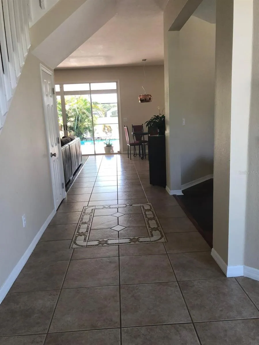 2226 WESTBOURNE DRIVE Oviedo, FL 32765