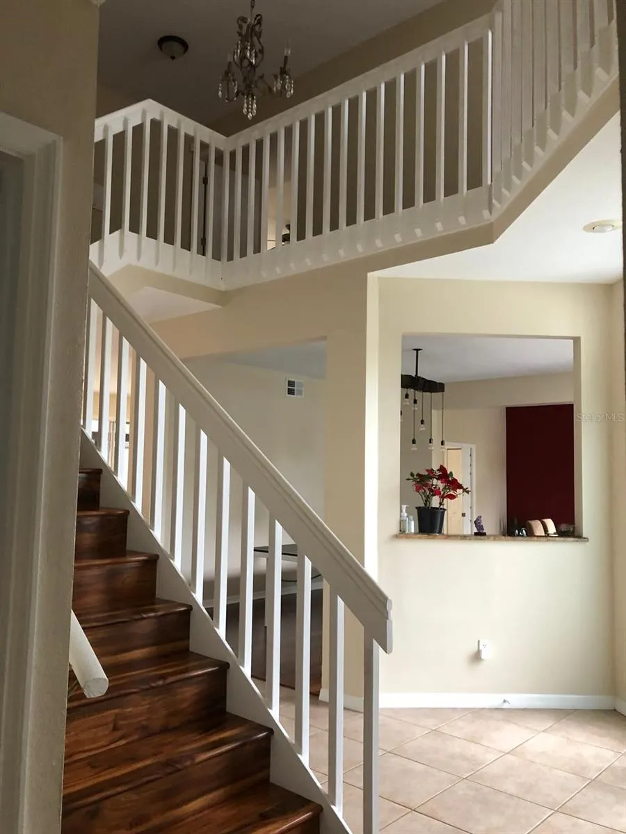 2226 WESTBOURNE DRIVE Oviedo, FL 32765