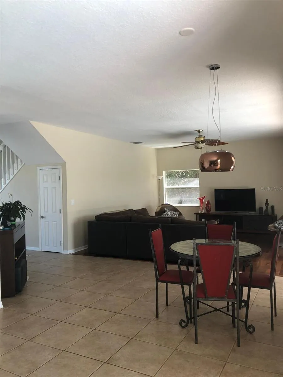 2226 WESTBOURNE DRIVE Oviedo, FL 32765