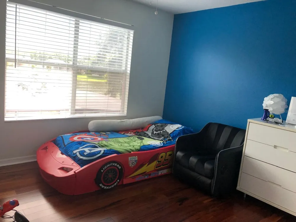 2226 WESTBOURNE DRIVE Oviedo, FL 32765
