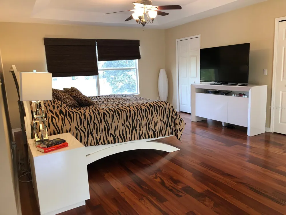 2226 WESTBOURNE DRIVE Oviedo, FL 32765