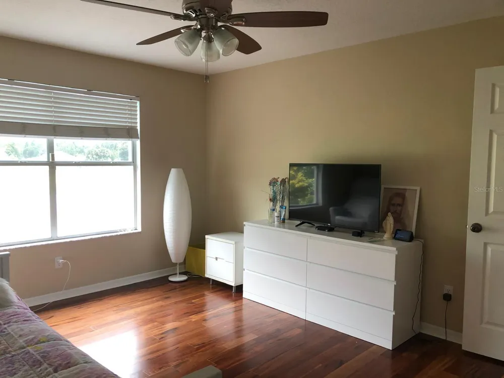2226 WESTBOURNE DRIVE Oviedo, FL 32765