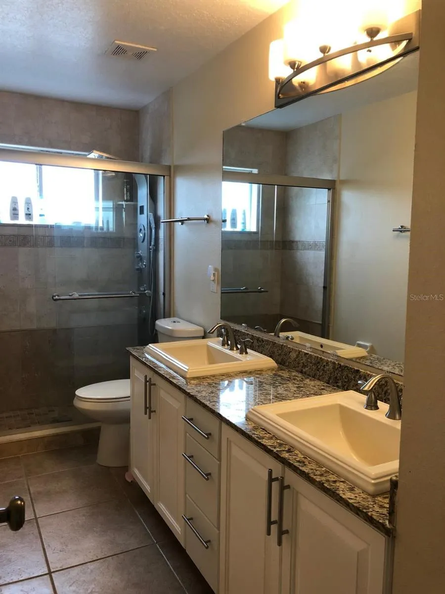 2226 WESTBOURNE DRIVE Oviedo, FL 32765