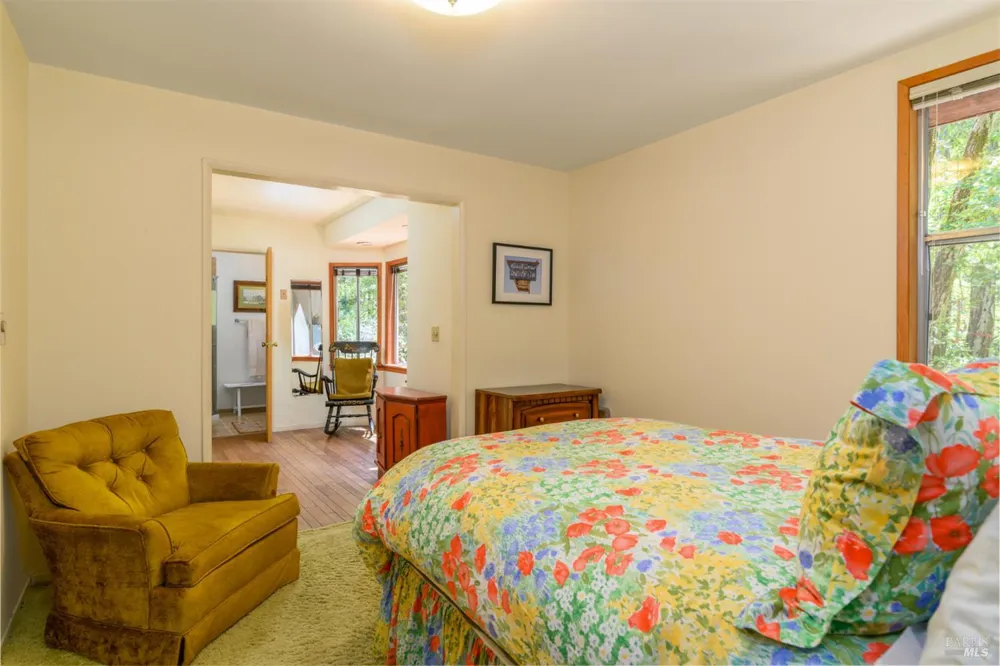 37870 Ocean Ridge Drive Gualala, CA 95445