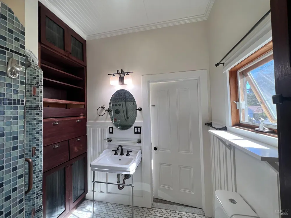 310 Boyce Street Santa Rosa, CA 95401