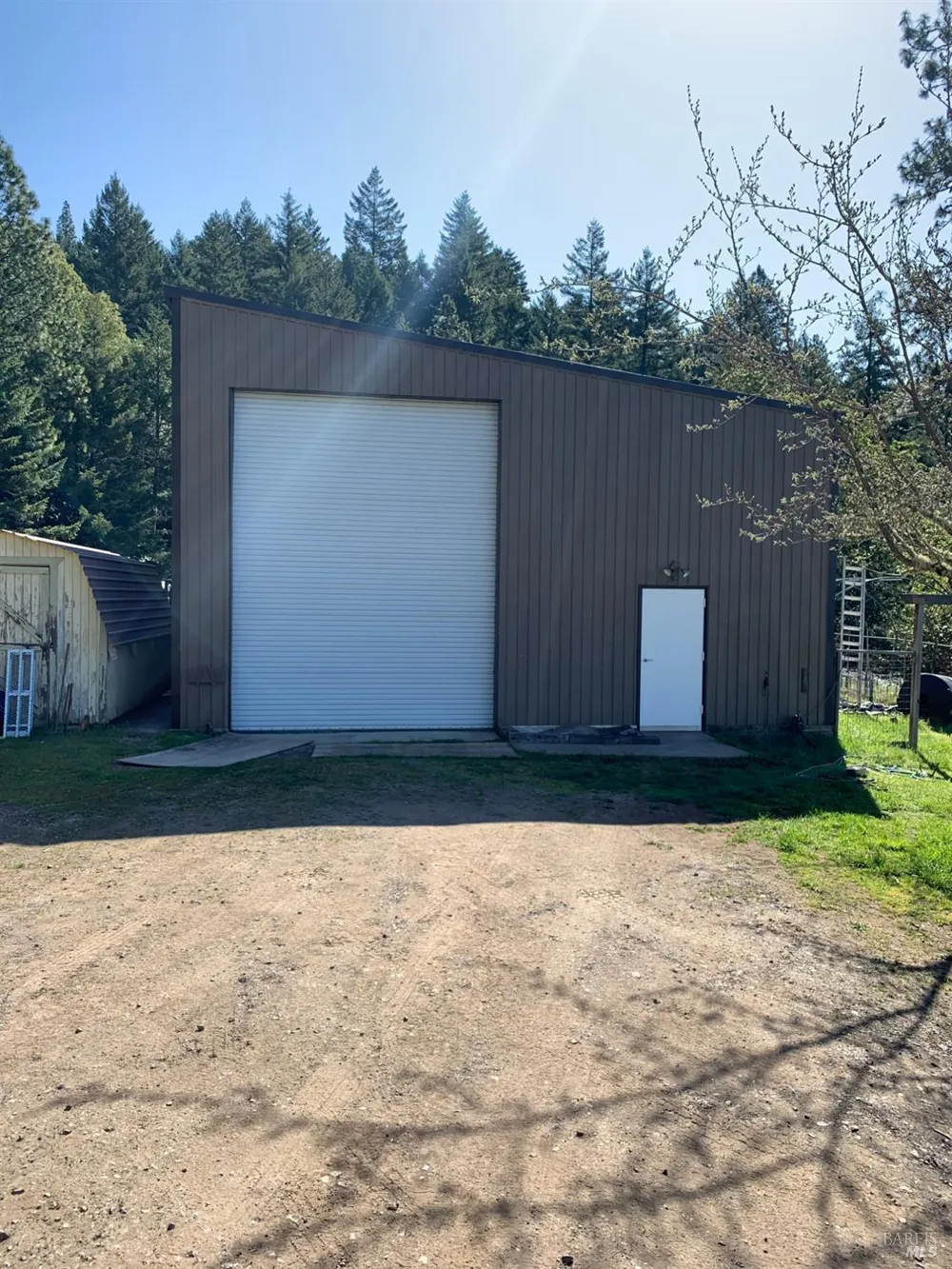 3550 Chinquapin Drive Willits, CA 95490
