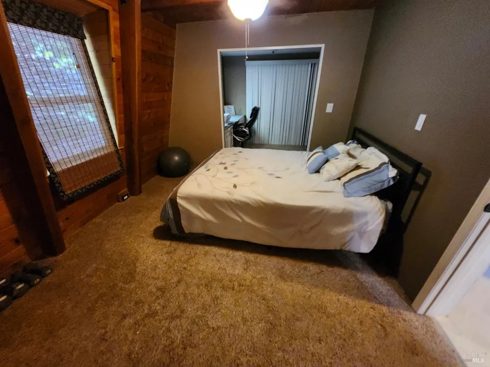 3550 Chinquapin Drive Willits, CA 95490