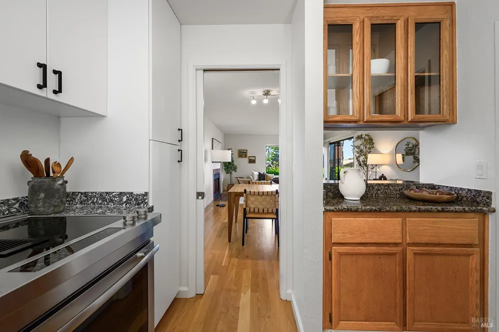 254 Headlands Court Sausalito, CA 94965