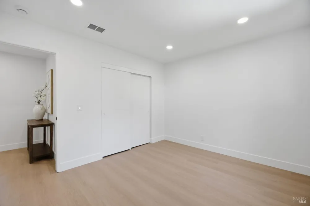 206 Millbrook Way Vacaville, CA 95687