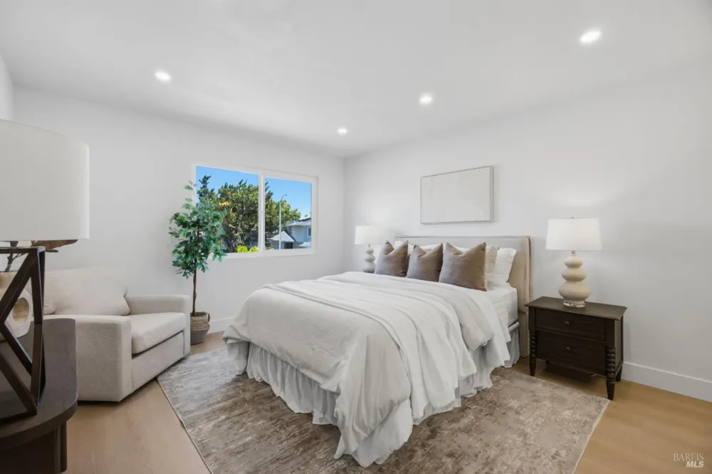 206 Millbrook Way Vacaville, CA 95687