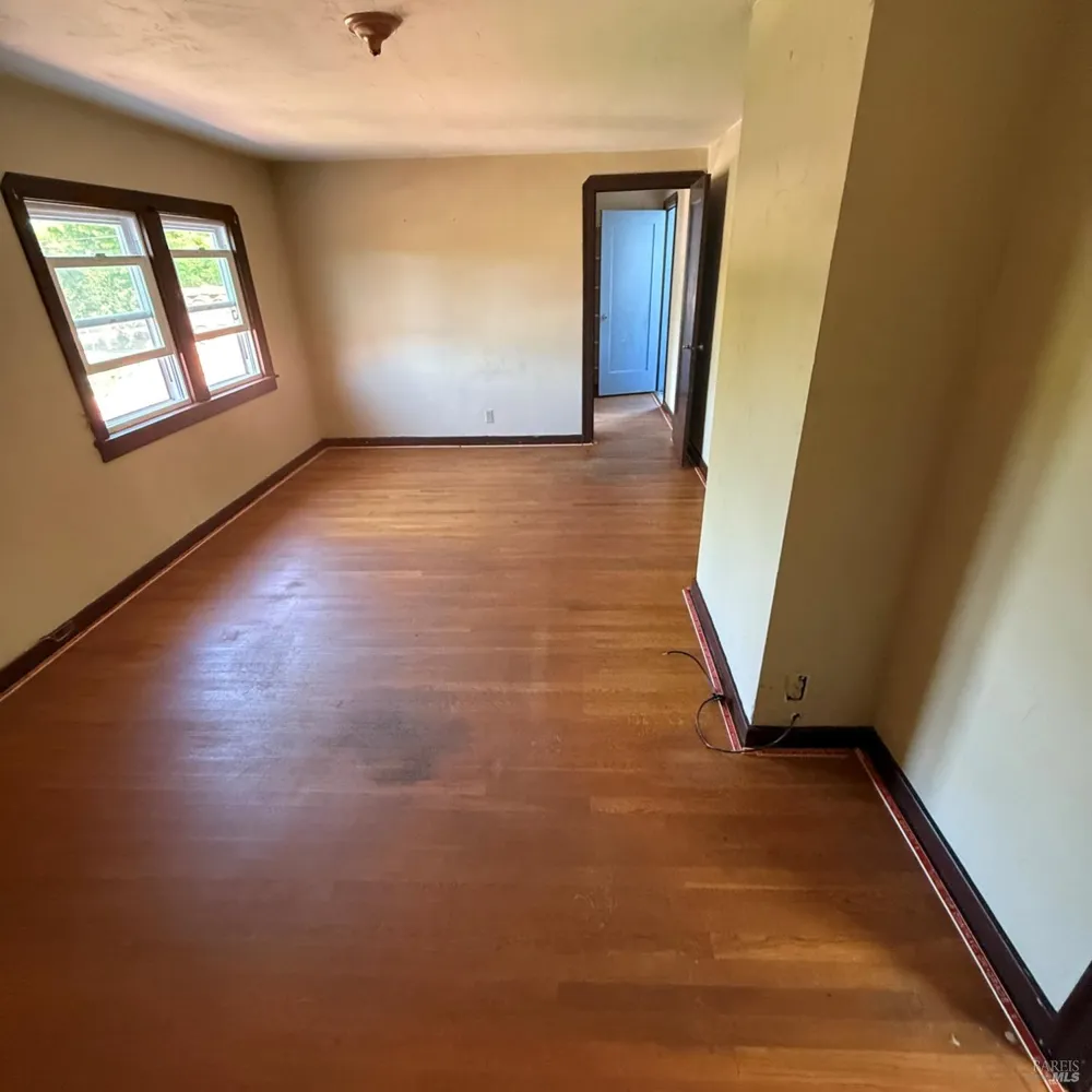 1824 Austin Way Santa Rosa, CA 95404