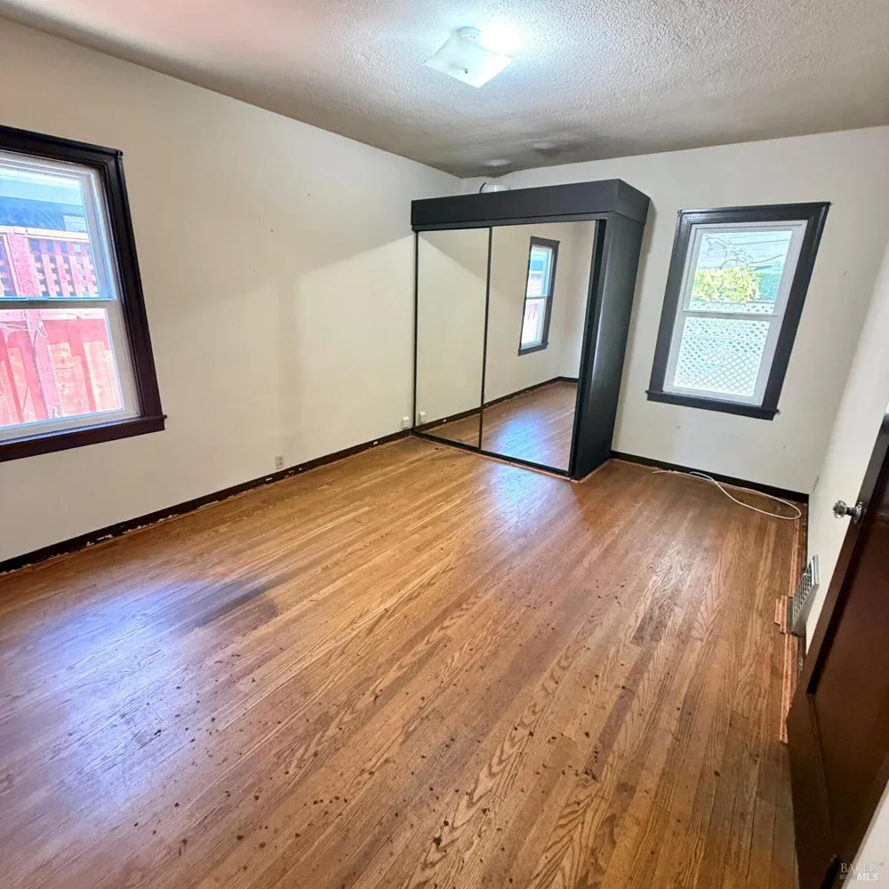 1824 Austin Way Santa Rosa, CA 95404