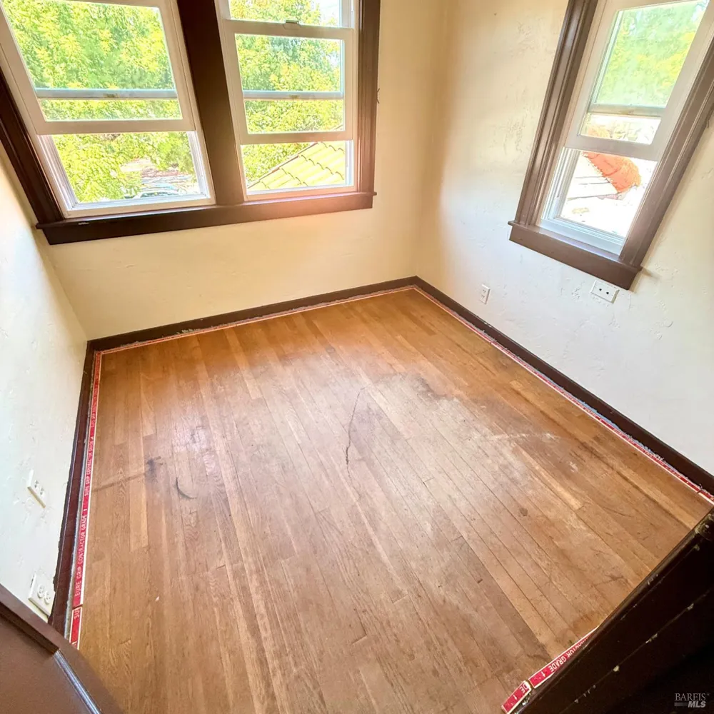 1824 Austin Way Santa Rosa, CA 95404