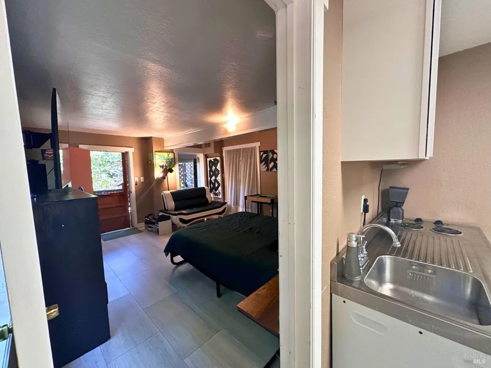 12067 Pleasant Way Sunol, CA 94586