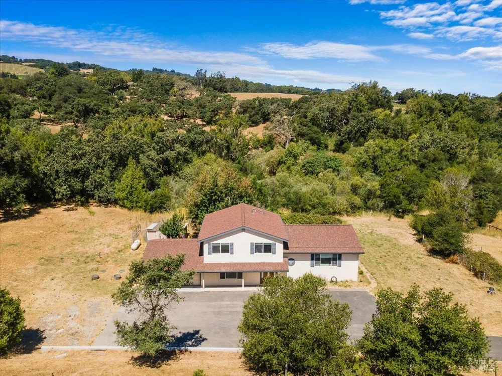 4329 Sonoma Mountain Road Santa Rosa, CA 95404