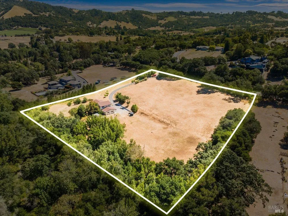 4329 Sonoma Mountain Road Santa Rosa, CA 95404