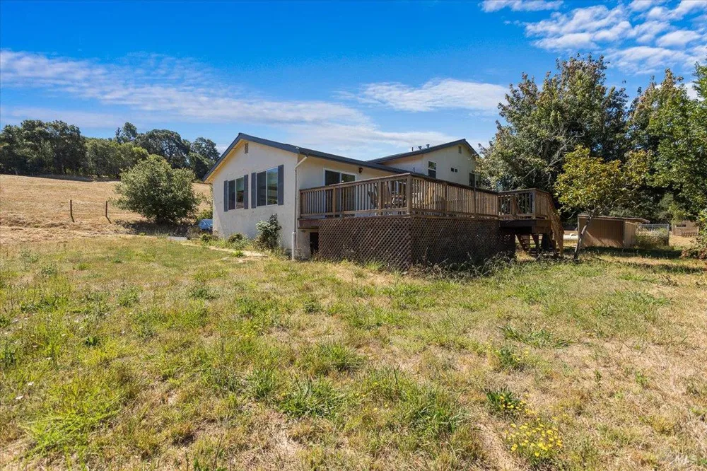 4329 Sonoma Mountain Road Santa Rosa, CA 95404