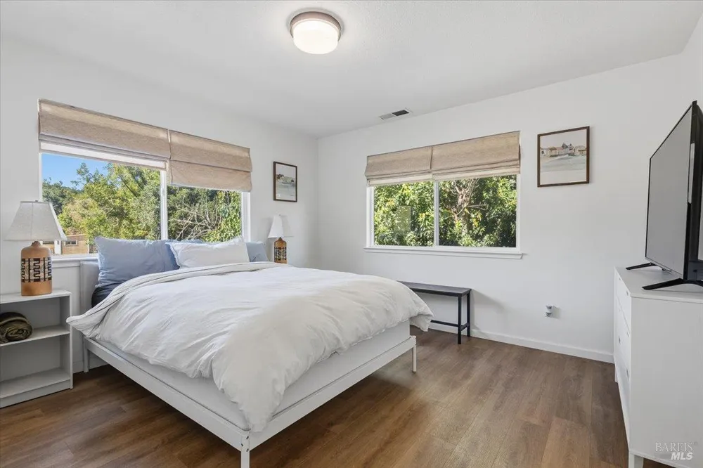 4329 Sonoma Mountain Road Santa Rosa, CA 95404