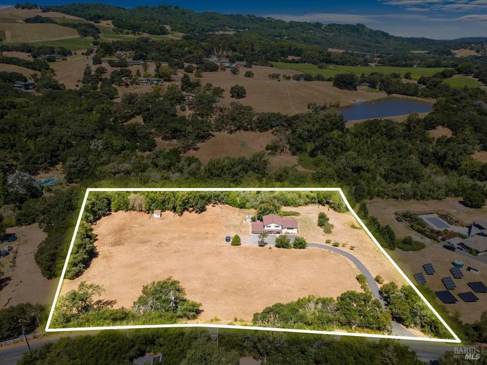 4329 Sonoma Mountain Road Santa Rosa, CA 95404