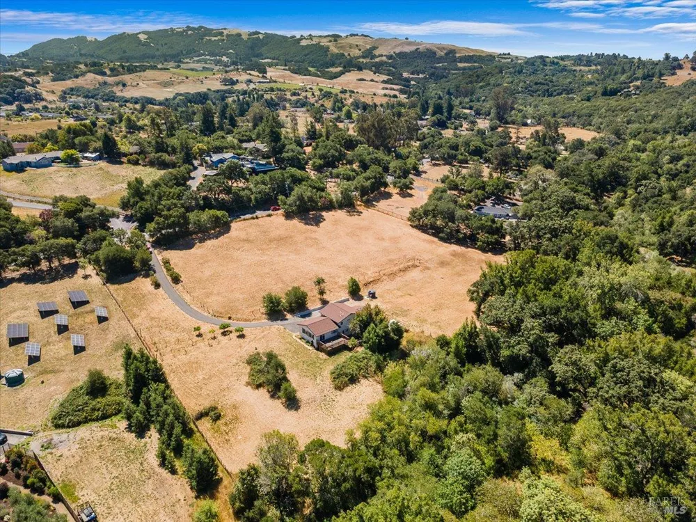 4329 Sonoma Mountain Road Santa Rosa, CA 95404