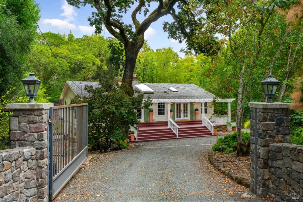 4300 Warm Springs Road Glen Ellen, CA 95442