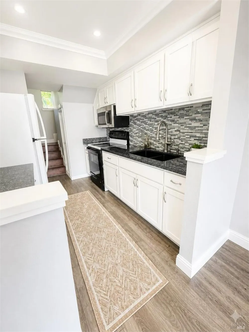 1984 Windmill Circle Santa Rosa, CA 95403