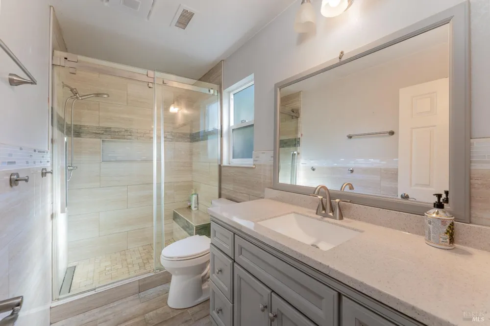 261 Crestview Drive Ukiah, CA 95482