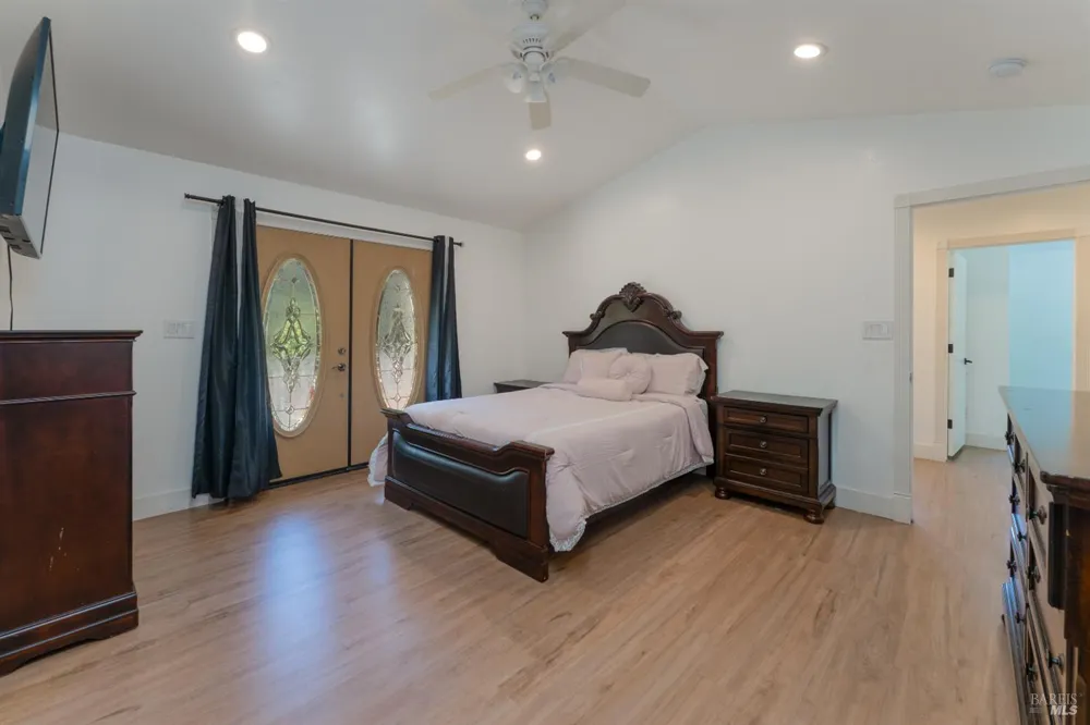 261 Crestview Drive Ukiah, CA 95482