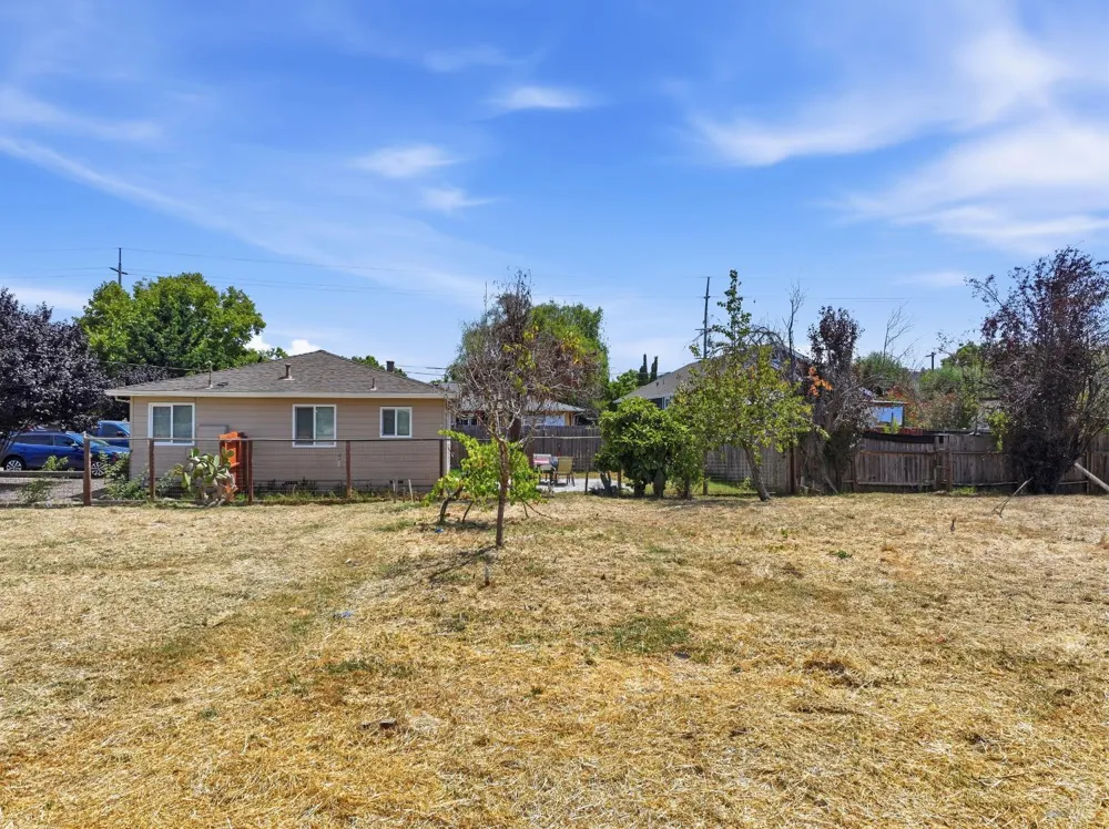1306 Grand Avenue Santa Rosa, CA 95404