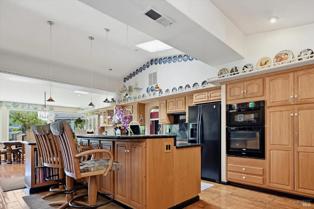 12753 Shoreview Drive Clearlake Oaks, CA 95423